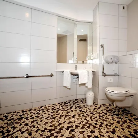 Hotel Restaurant Le Coquelicot 3*