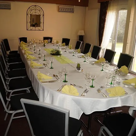 Hotel Restaurant Le Coquelicot Hotel 3*