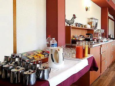 Hotel Restaurant Le Coquelicot Hotell 3*