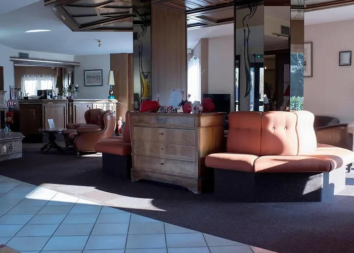 Hotel Restaurant Le Coquelicot 3*